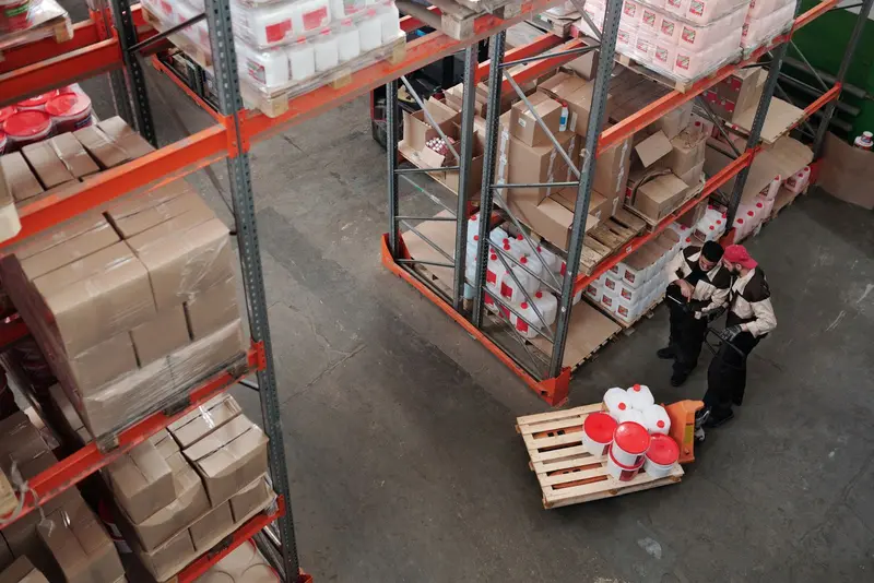 Inventario y almacén con trazabilidad